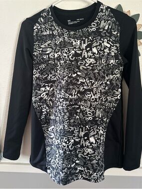 Under Armour Black & White Graffiti-Print Long Sleeve Top
